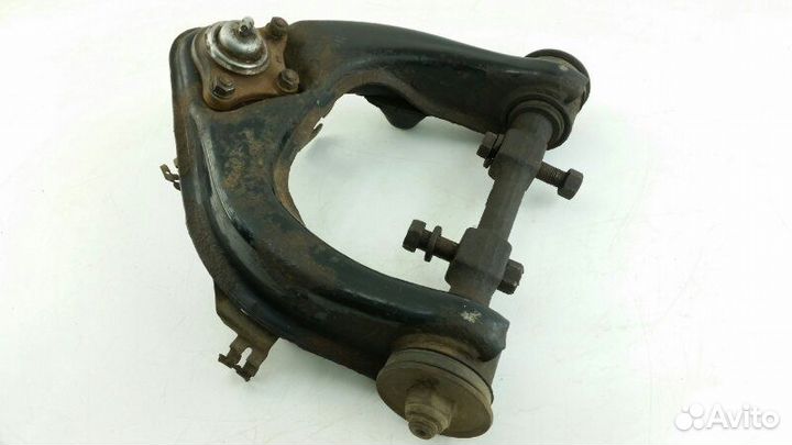 Рычаг передний правый Mitsubishi Pajero Sport K96W