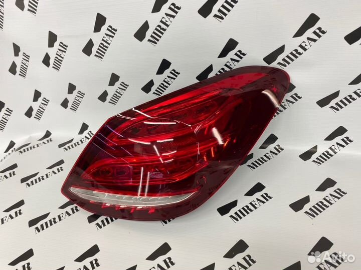 Задний правый фонарь MercedesBenz C w205 2014-2018