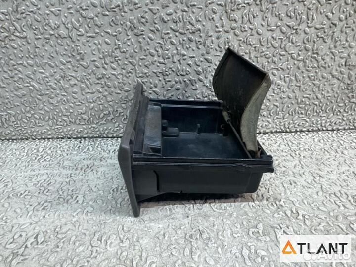 Пепельница toyota carina