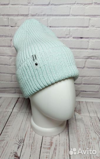 Шапка женская вязаная ручная работа