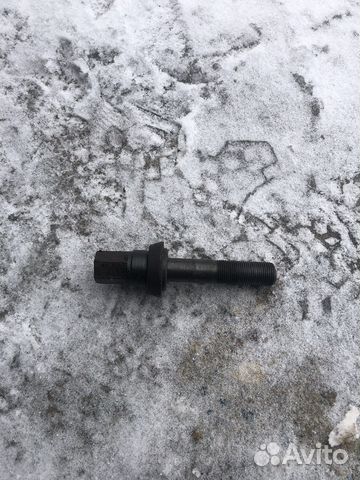 Болт крепления шкива BMW e36 m52b28