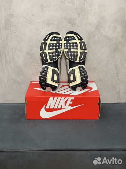 Кроссовки Nike V2K Run Summit 38 размер