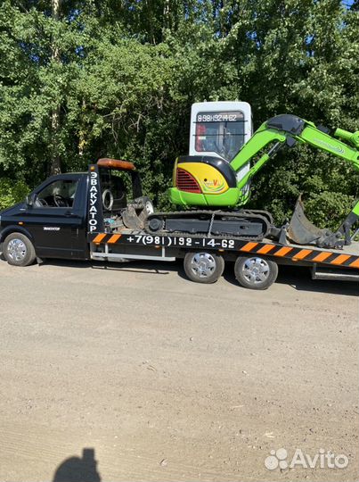 Мини-экскаватор