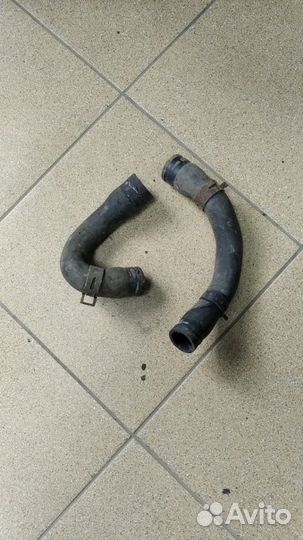 Патрубок системы охлаждения Мазда 3 bk 1.6