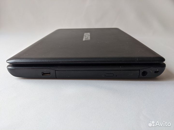 Ноутбук Toshiba 15,6