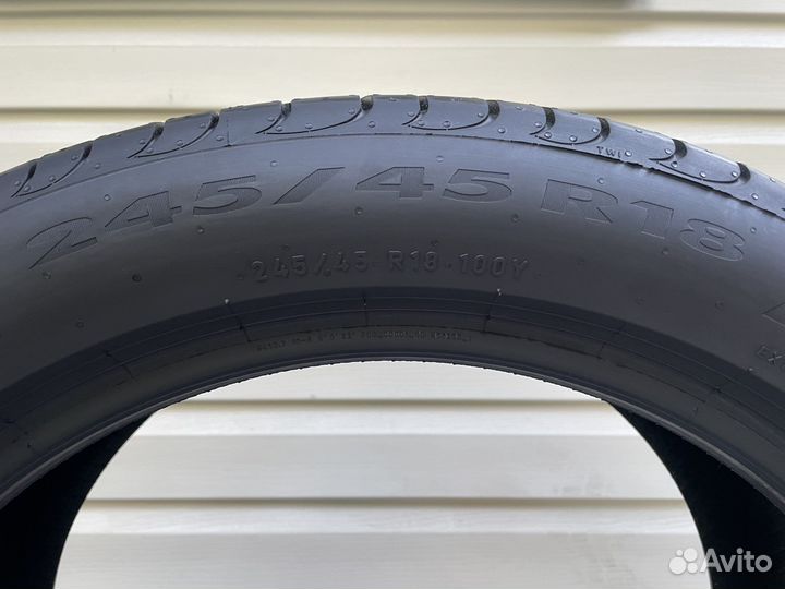 Pirelli Powergy 245/45 R18 100Y