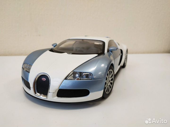 Autoart Bugatti Veyron 16.4