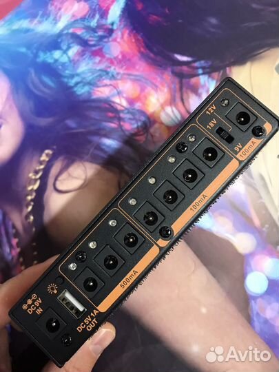 Блок питания для гитарных педалей joyo