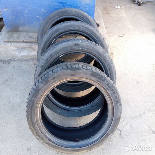 Kinforest KF-550 215/50 R17 95W