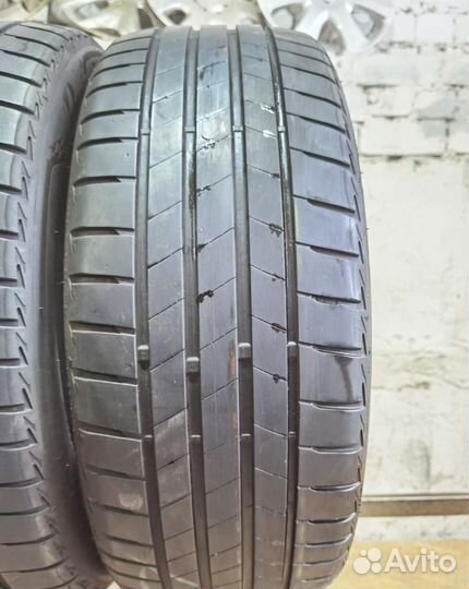 Bridgestone Turanza T005 215/50 R17 95H