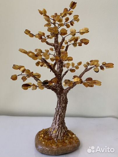 Деревья из натуральных камней