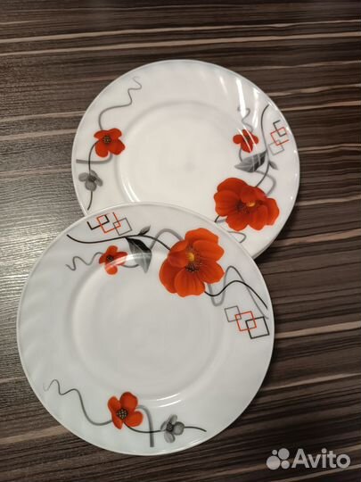 Набор тарелок