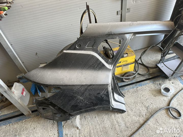 Крыло заднее правое Geely Coolray