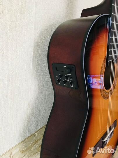 Классическая гитара Hohner