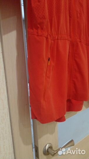 Новая яркая ветровка xl 50-54