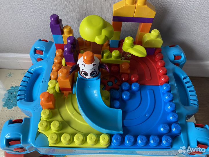 Стол мега блокс + горка