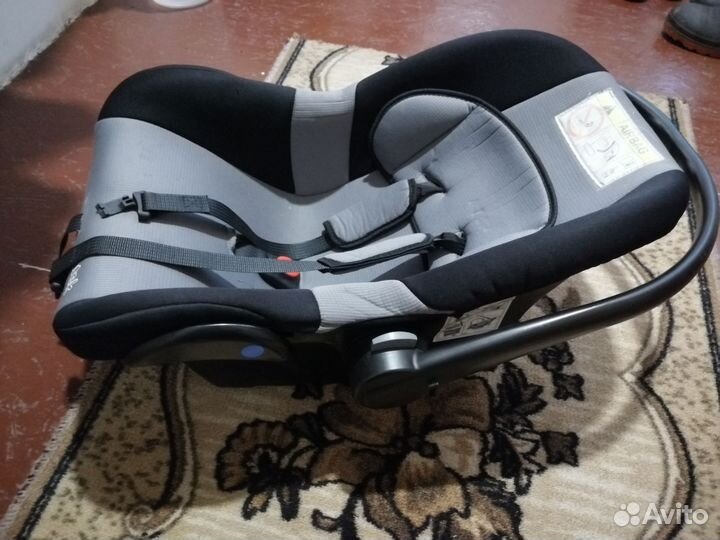Детское автокресло от 0
