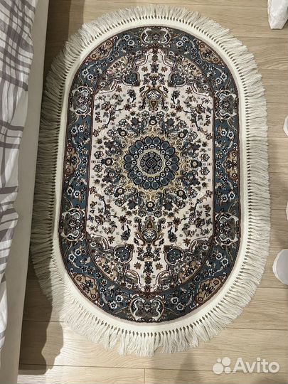 Ковер шерстяной новый 80 на 133 см