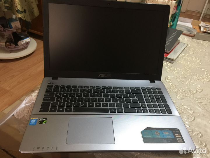 Ноутбук Asus x550ld