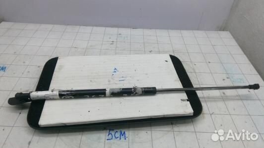 Амортизатор 3-5 двери KIA sorento 1 (76Z02OU02)