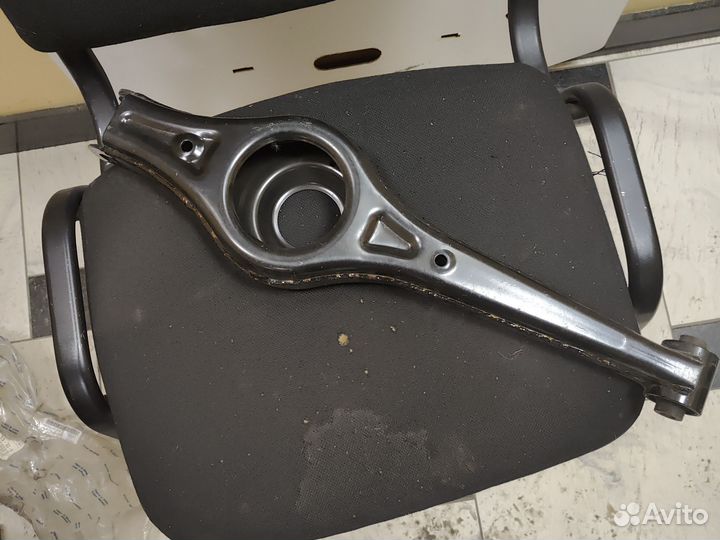 Рычаг Ssang Yong