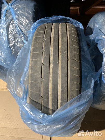 Michelin Pilot Exalto 235/55 R19