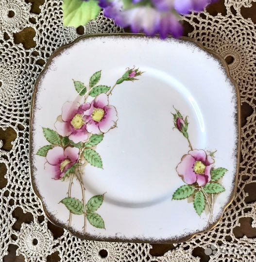 Антикварные тарелочки Royal Albert Англия