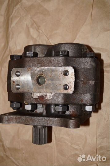 Насос трансмиссии(хода) для коматsu