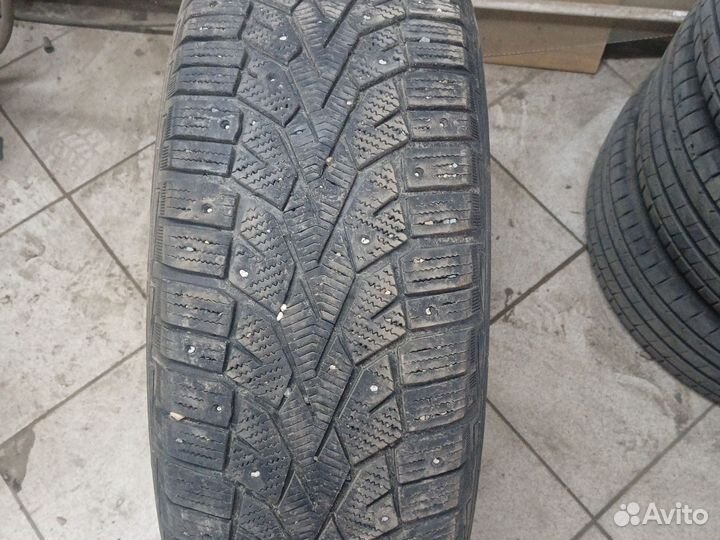 Gislaved NordFrost 100 225/65 R17 102T