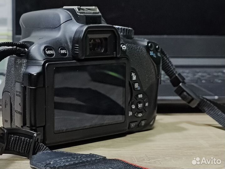 Зеркальный фотоаппарат canon 650d