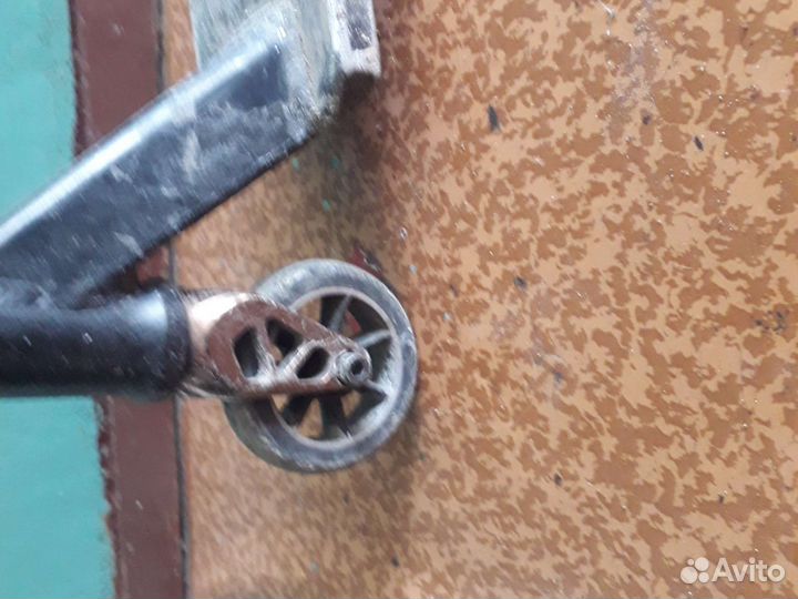 Трюковой самокат