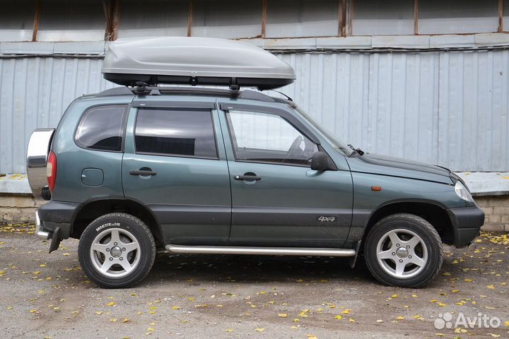 Серый бокс с открытием на 2 стороны. Объем 410 л