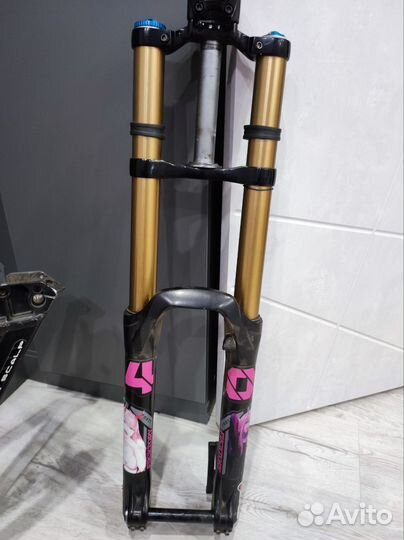 Вилка для велосипеда 26 Fox 40