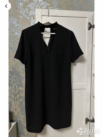 Платье черное вечернее коктельное с чокером Zara