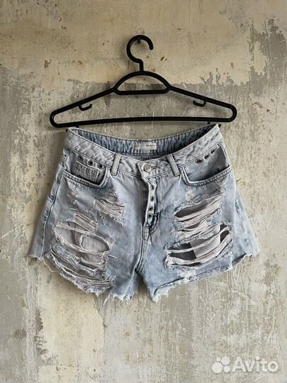 Шорты рваные