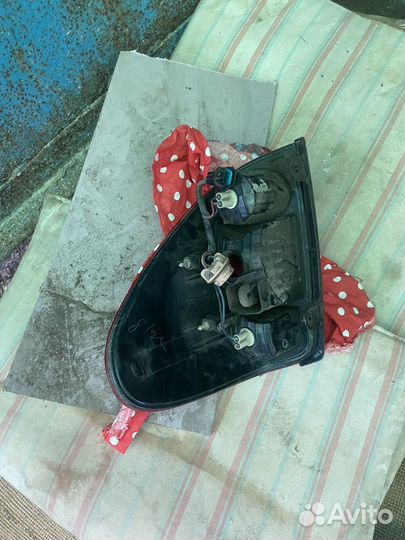 Задний фар l200