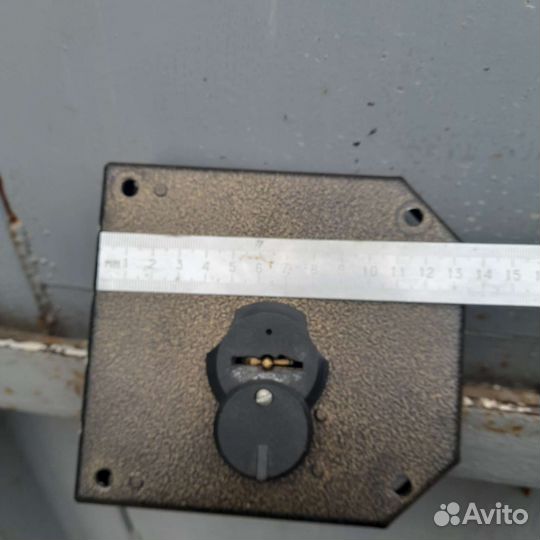 Замок сейфовый