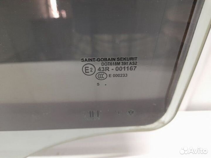 Стекло двери задней левой Volkswagen Touareg 2002