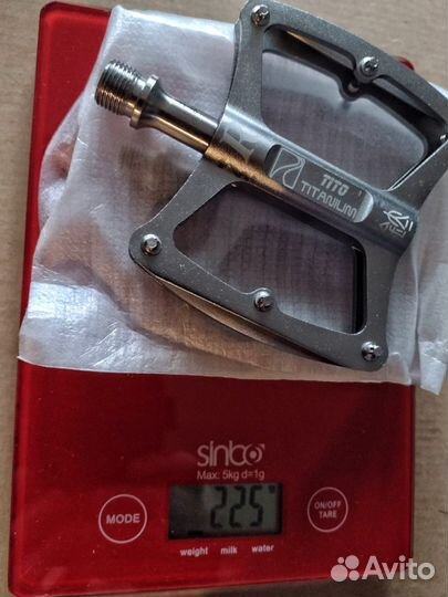 Велосипедные педали и Цепь shimano