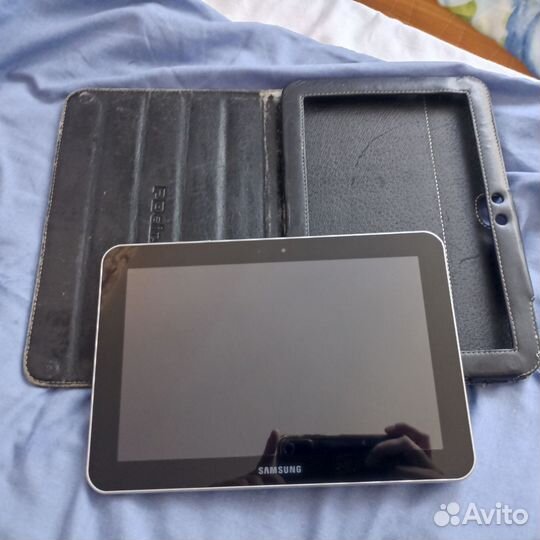 Рабочий планшет Samsung GT - P7300