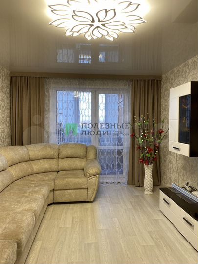 4-к. квартира, 72 м², 2/5 эт.