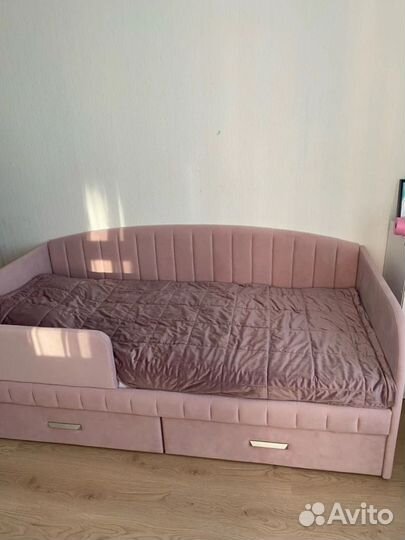 Покрывало для детской новое