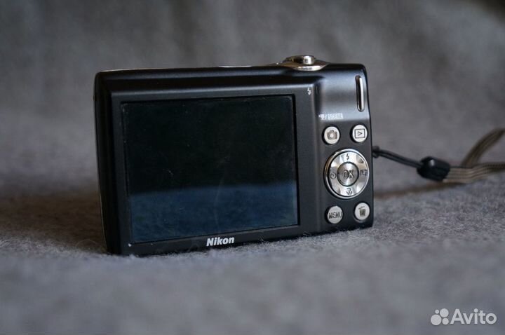 Фотоаппарат Nikon Coolpix S3000