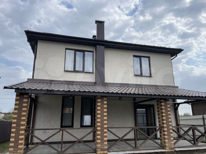 Дом 165 м² на участке 6 сот.