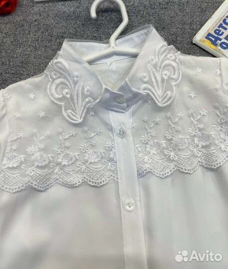 Блузка школьная белая