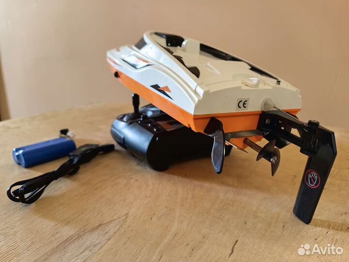 Радиоуправляемый катер