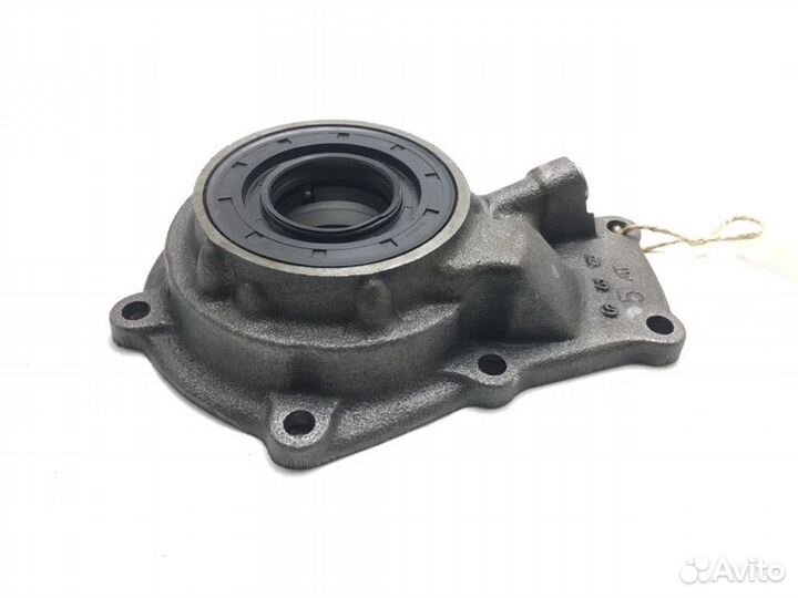 Масляный насос раздаточной коробки Toyota Hiace