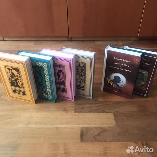 Подарочные книги
