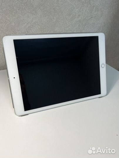 Планшет apple iPad 7 128 и Airpods 2