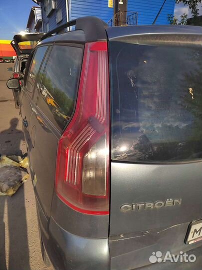 Фонарь задний левый Citroen C4 Grand Picasso